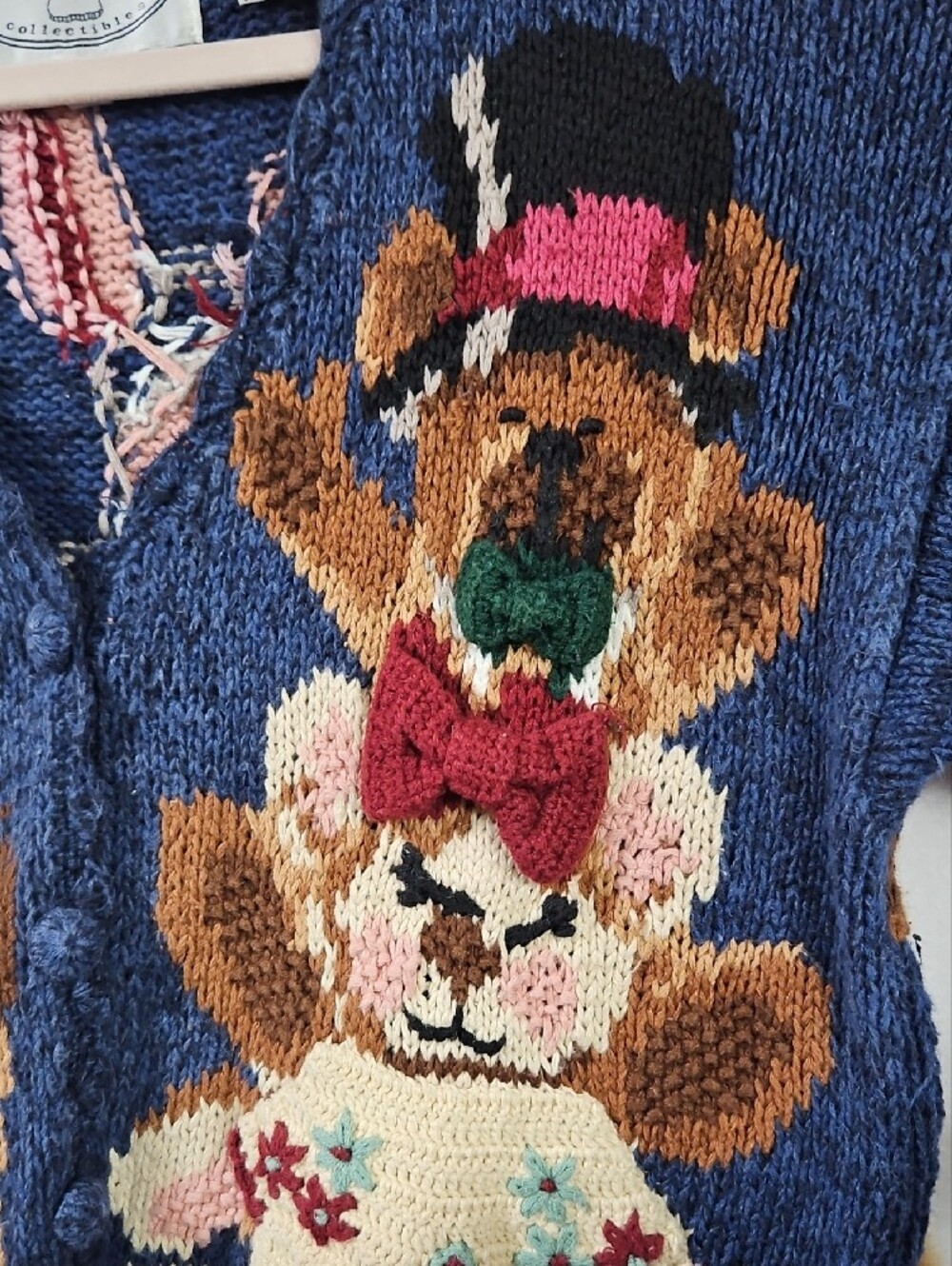 Vintage Eagle's Eye Colletibles Cardigan - Picture 9 of 9